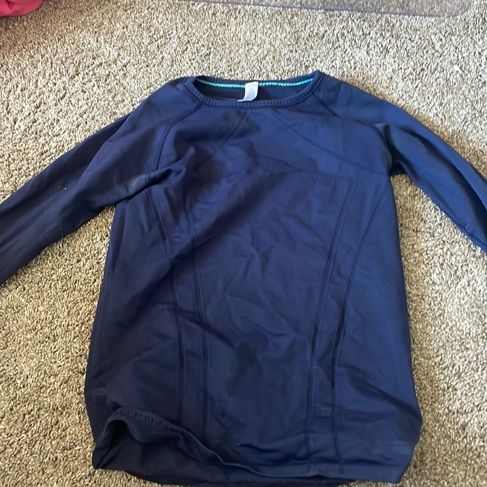 Ivivva navy blue long sleeve top